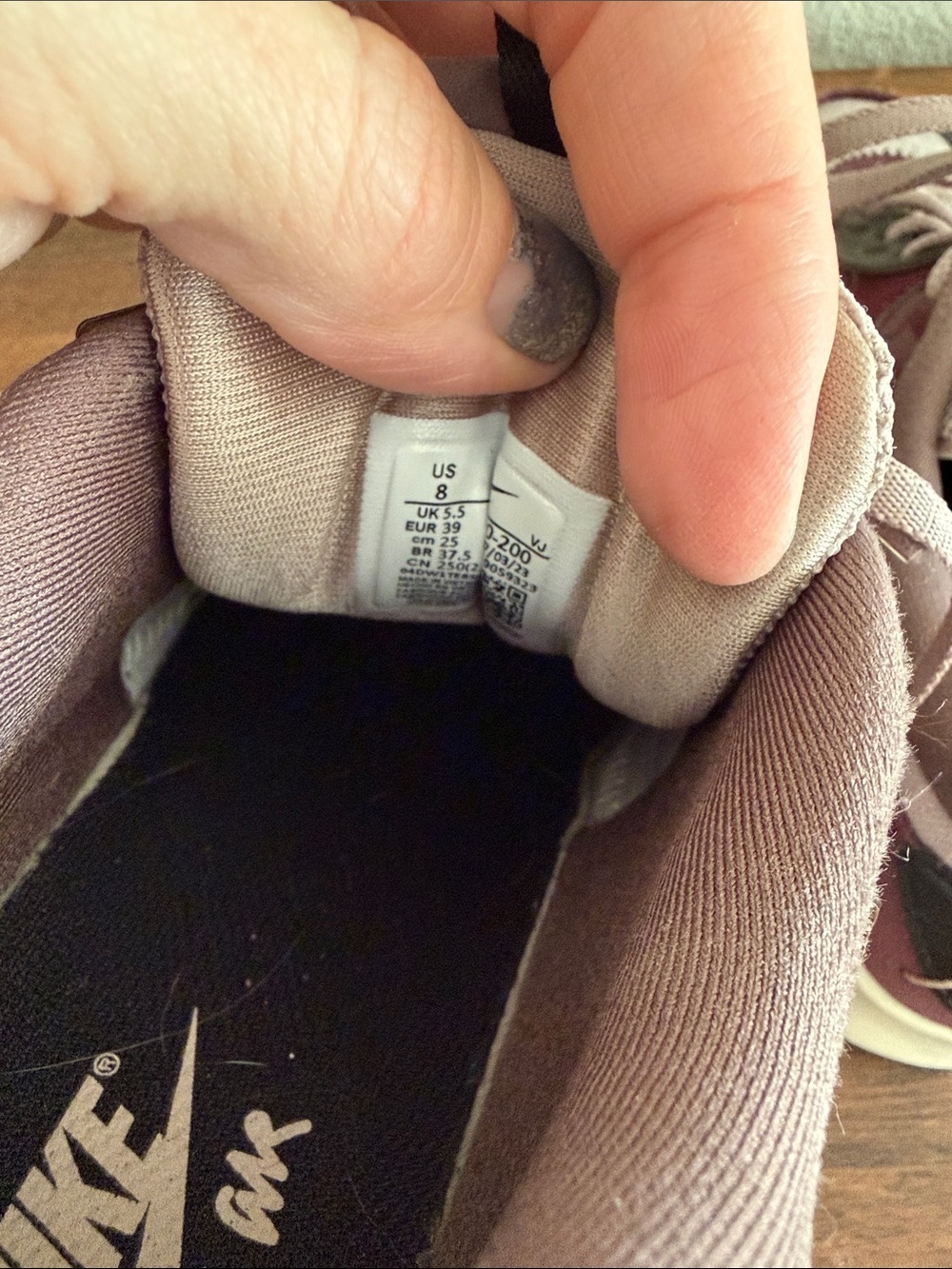 Nike Air Max 90 Futura 'Diffused Taupe' Sneakers Women's Size 8 - Picture 4 of 7